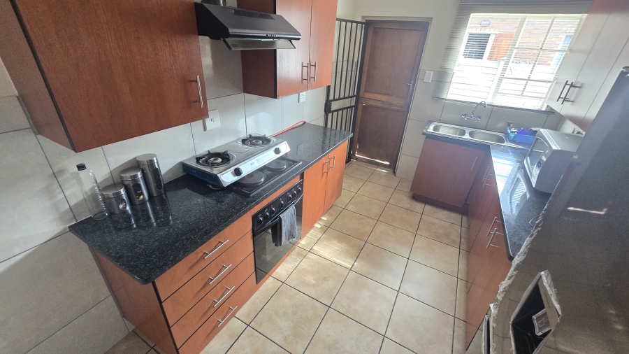 3 Bedroom Property for Sale in Waterval East North West